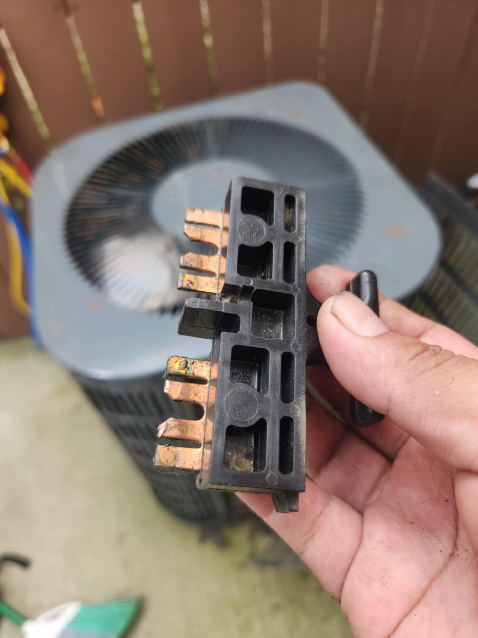 Contactor part